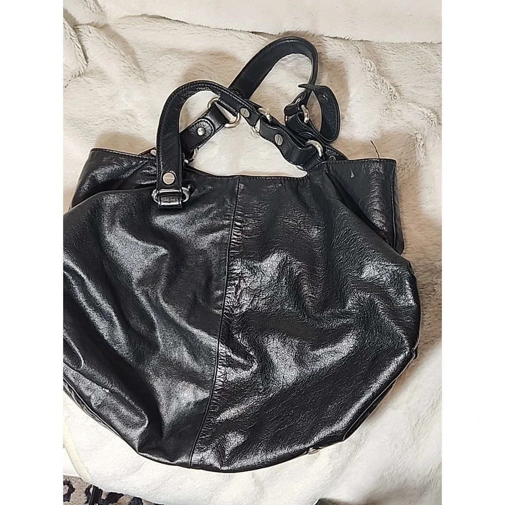 Kenneth Cole‎ New York Leather Womens Shoulder Bag Purse BLACK Silver Hardware